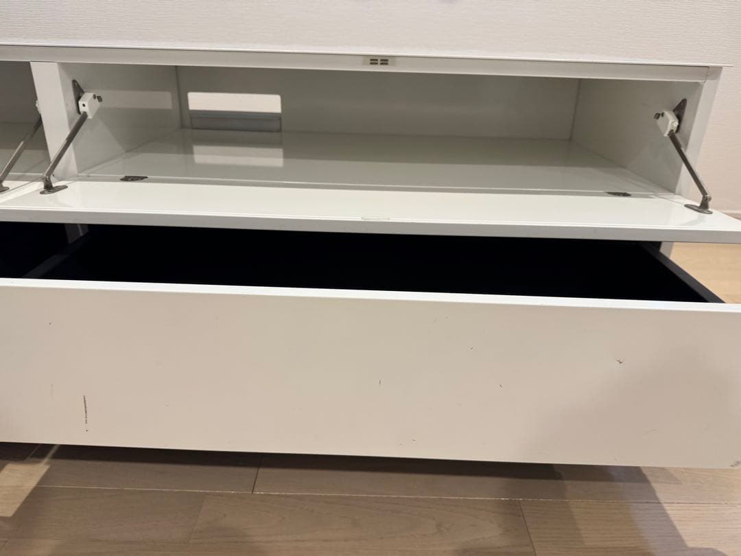 カッシーナixc ロータス　テレビボード　テレビ台　シアターボード