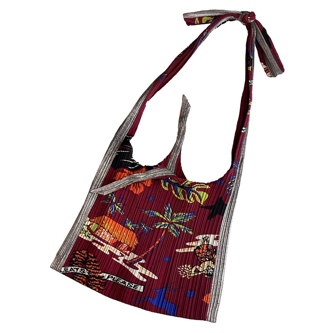 プリーツプリーズ イッセイミヤケ PLEATS PLEASE バッグ ハワイ