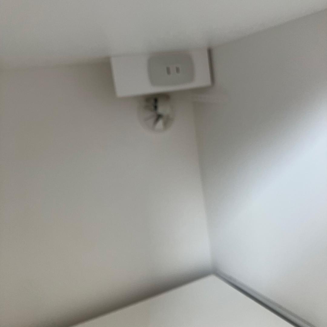 【福岡市　市内近郊限定】ニトリ 食器棚 ホワイト ガラス扉 配送設置無料♬