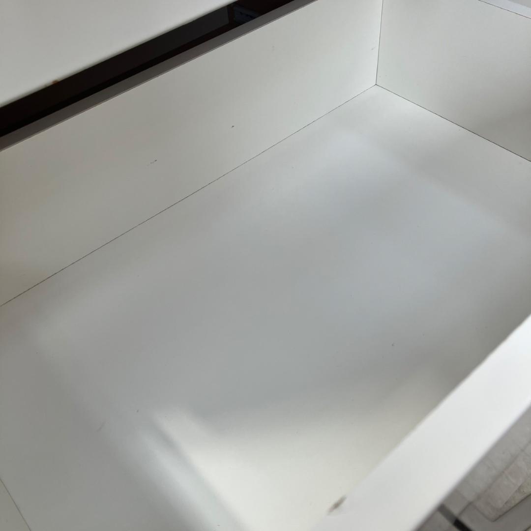 【福岡市　市内近郊限定】ニトリ 食器棚 ホワイト ガラス扉 配送設置無料♬