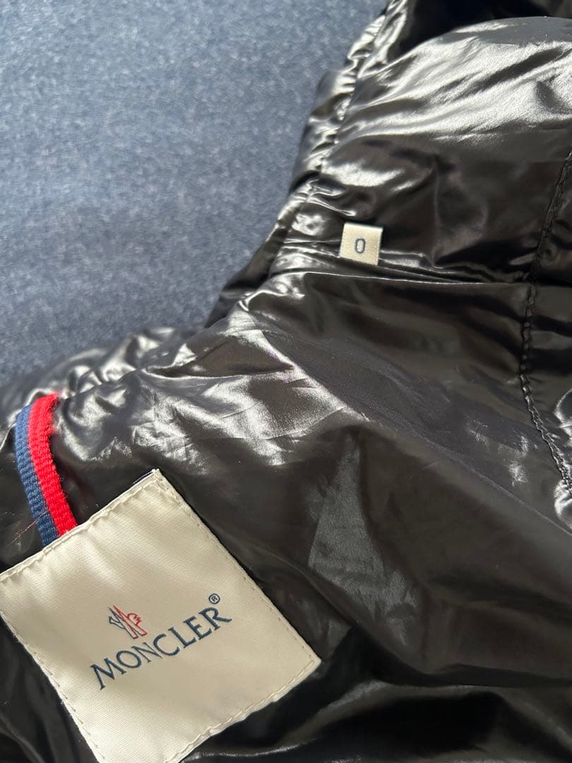 MONCLER モンクレール　黒 ダウンベスト　サイズ0