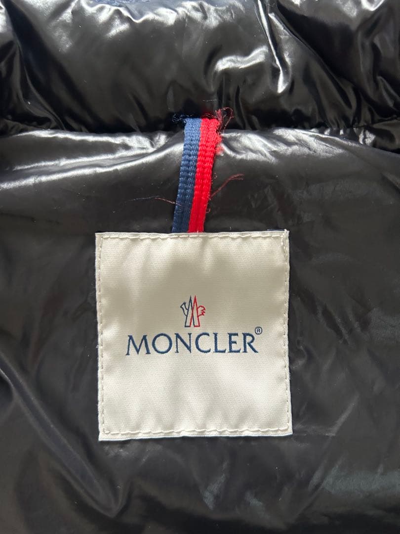 MONCLER モンクレール　黒 ダウンベスト　サイズ0