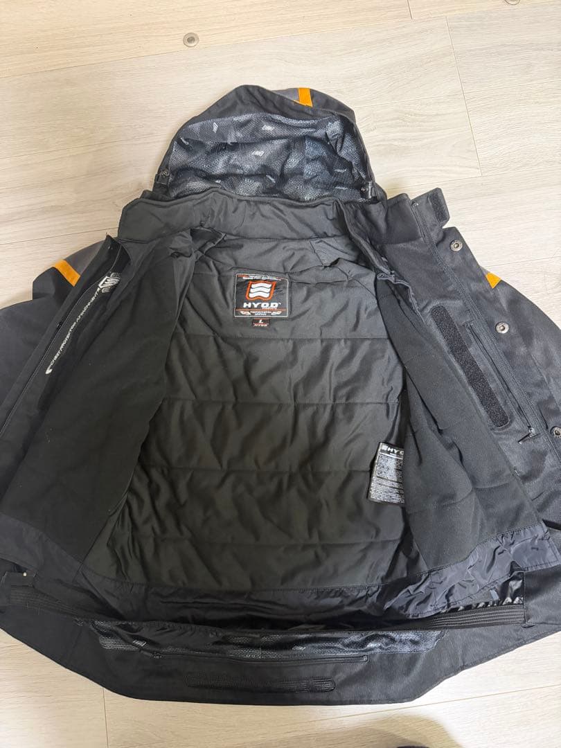 ヒョウドウ　テキスタイルジャケット