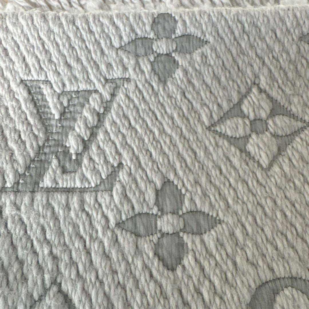 ❤️美品！お洒落なルイヴィトン　マフラー　グレー系