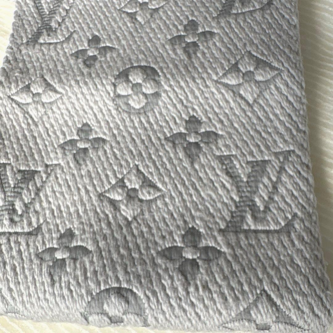 ❤️美品！お洒落なルイヴィトン　マフラー　グレー系