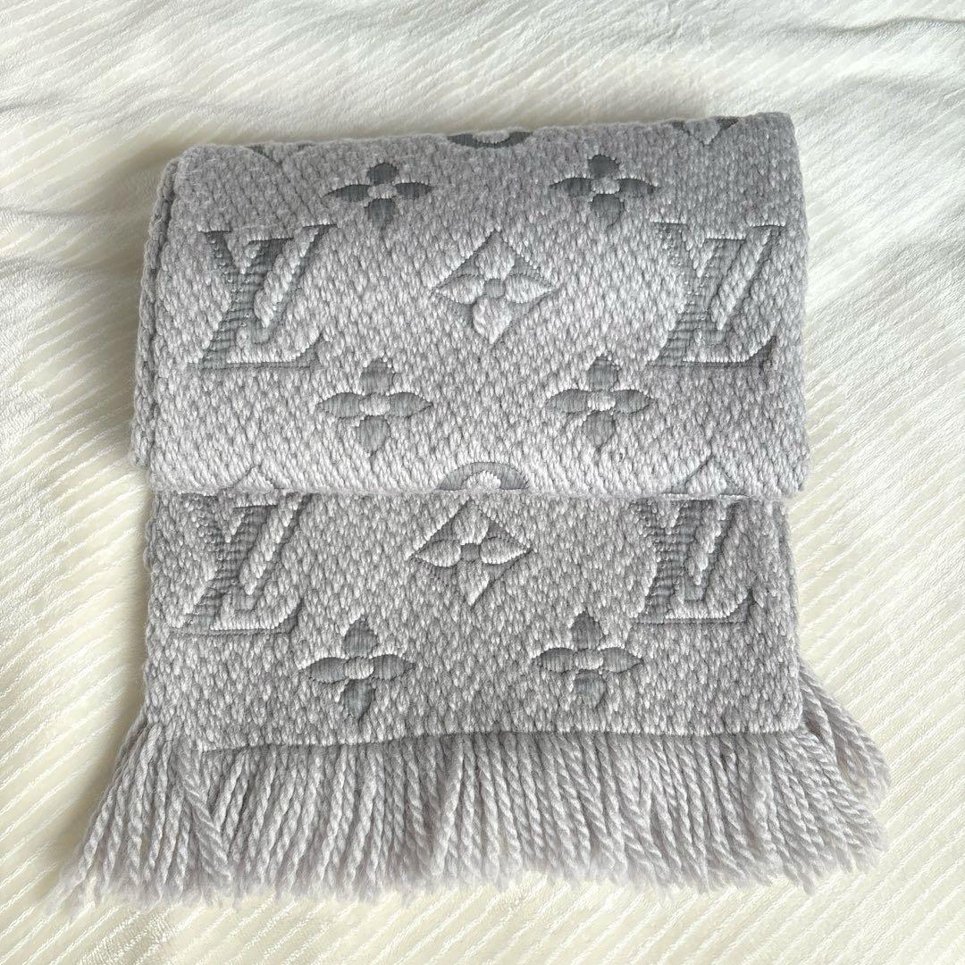 ❤️美品！お洒落なルイヴィトン　マフラー　グレー系