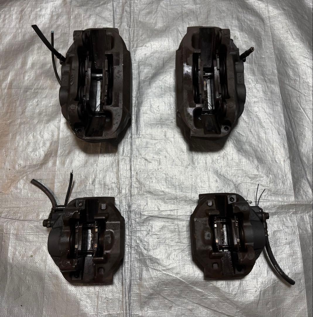 レクサス LS600h LS460 UVF45 ブレーキキャリパー 1台分 1