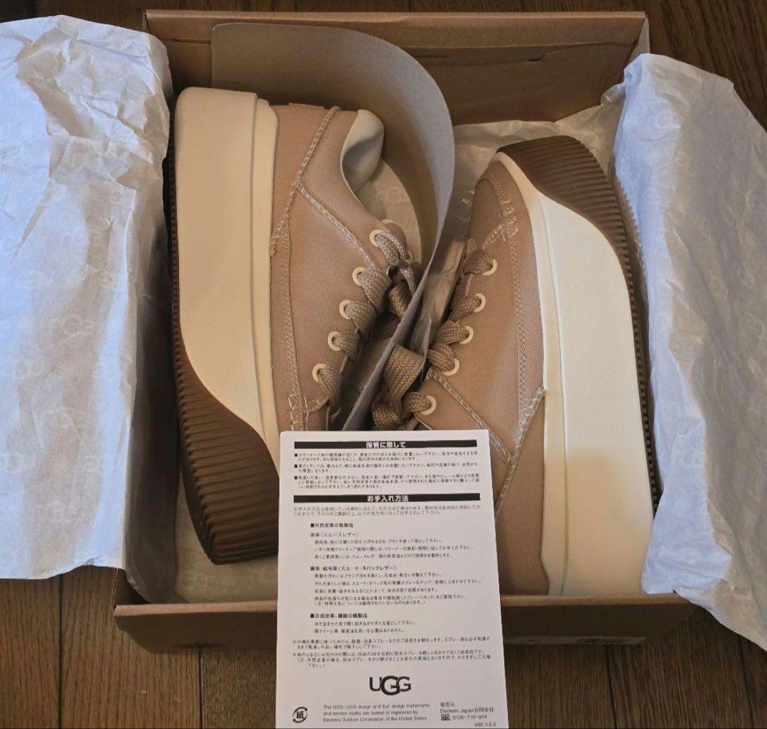 【新品】アグ ベージュ 厚底スニーカー 25cm UGG for emmi