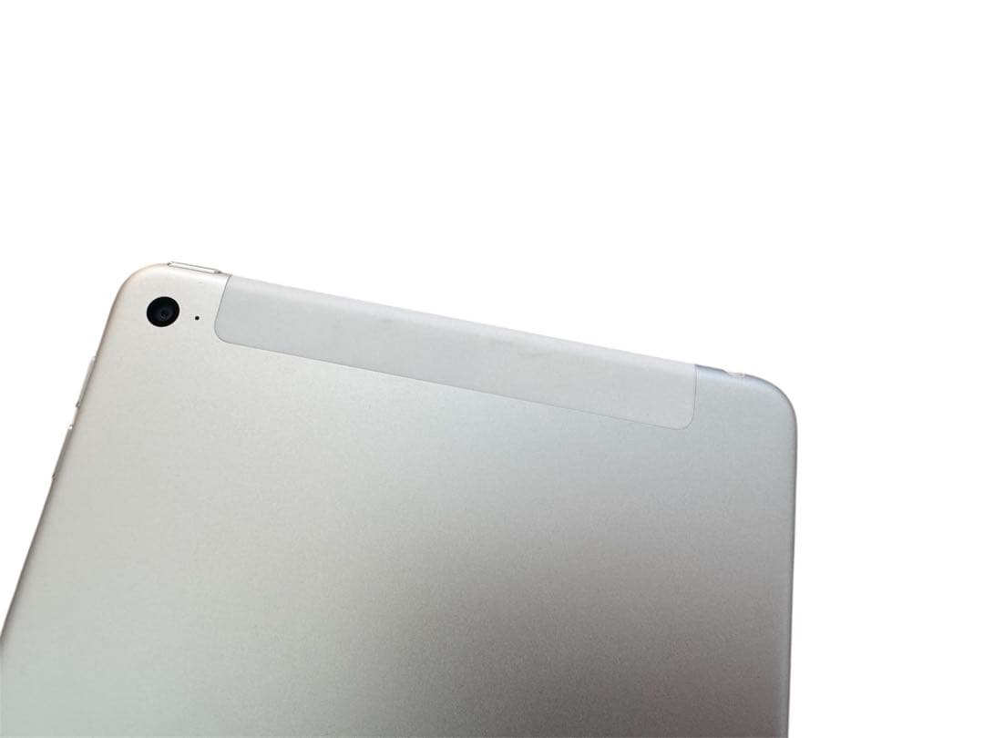 iPad mini4 128GB Wi-Fi+Cellular 本体のみ