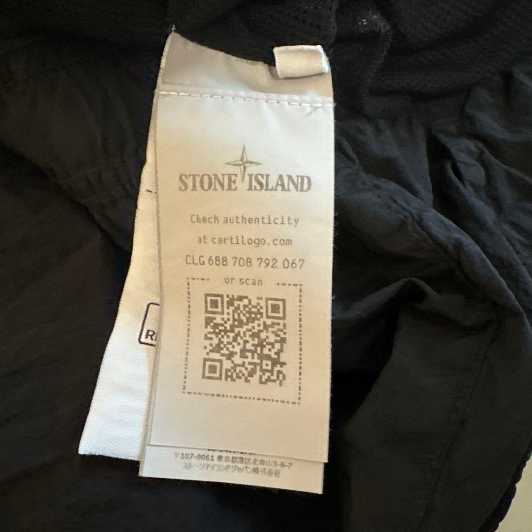 STONE  黒ショートパンツ