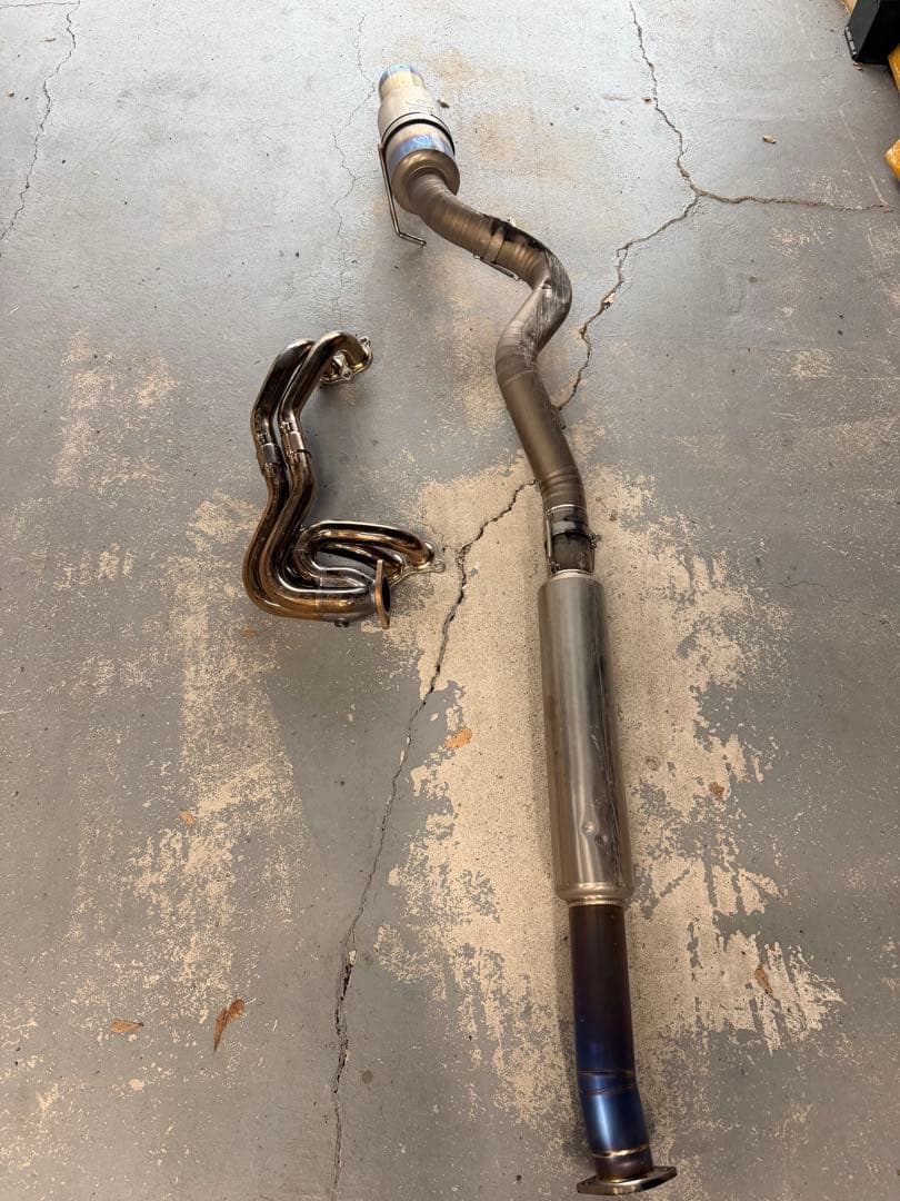 東名（Tomei） 不等長エキマニ ZC6/ZN6 用