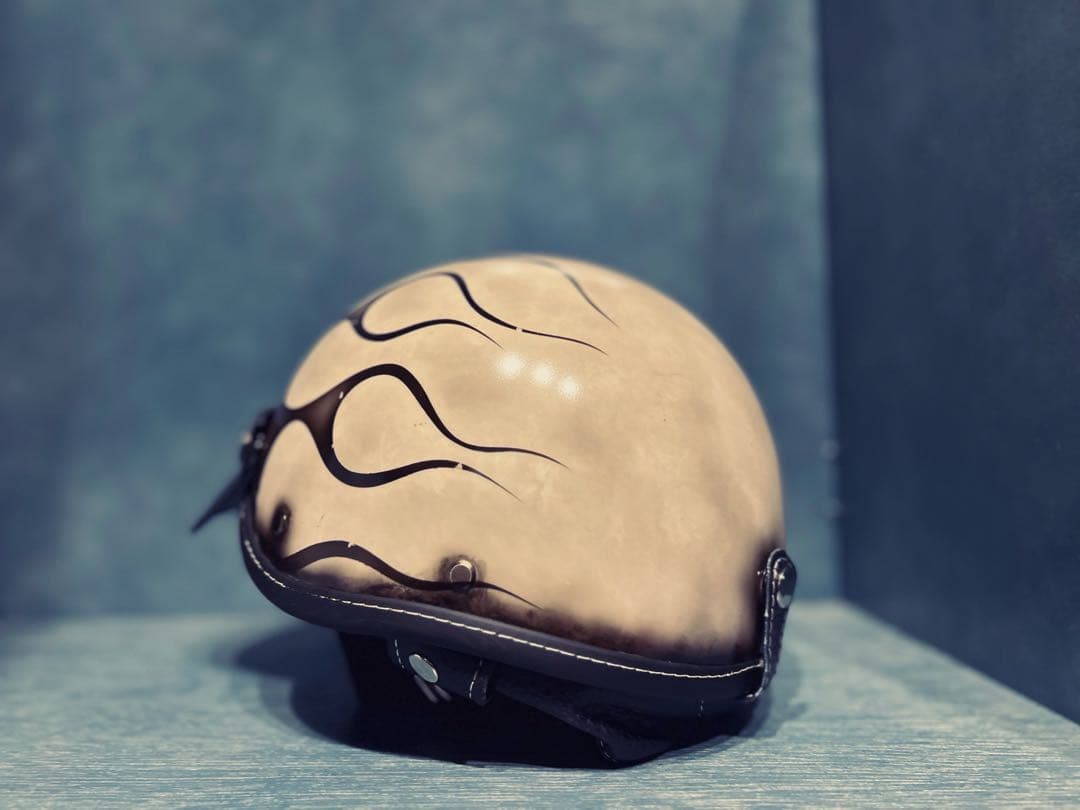 ポリスヘルメット　新品　エイジング加工　ハーレー　チョッパー　ポリヘル