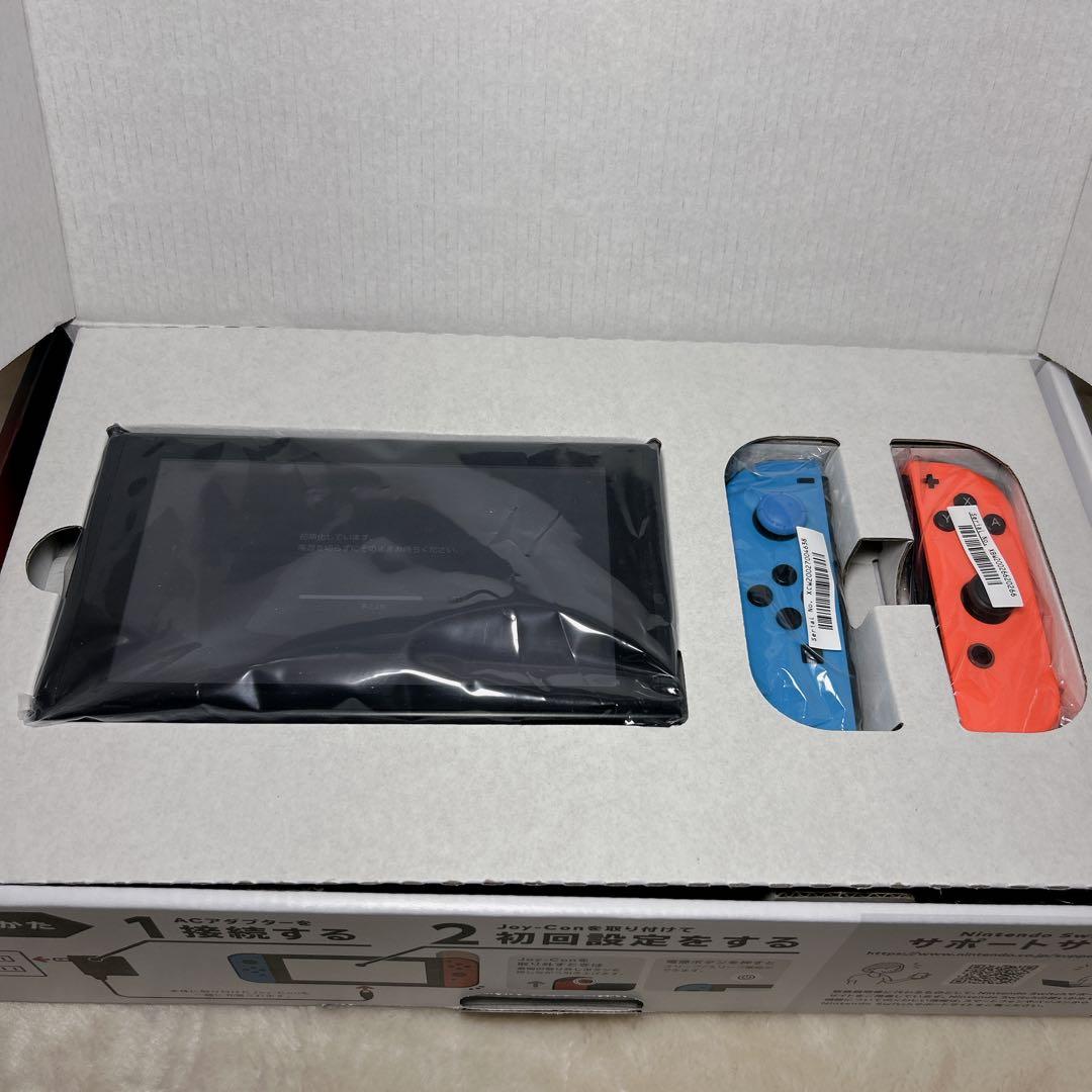 【極美品】ほぼ未使用 Nintendo Switch 本体