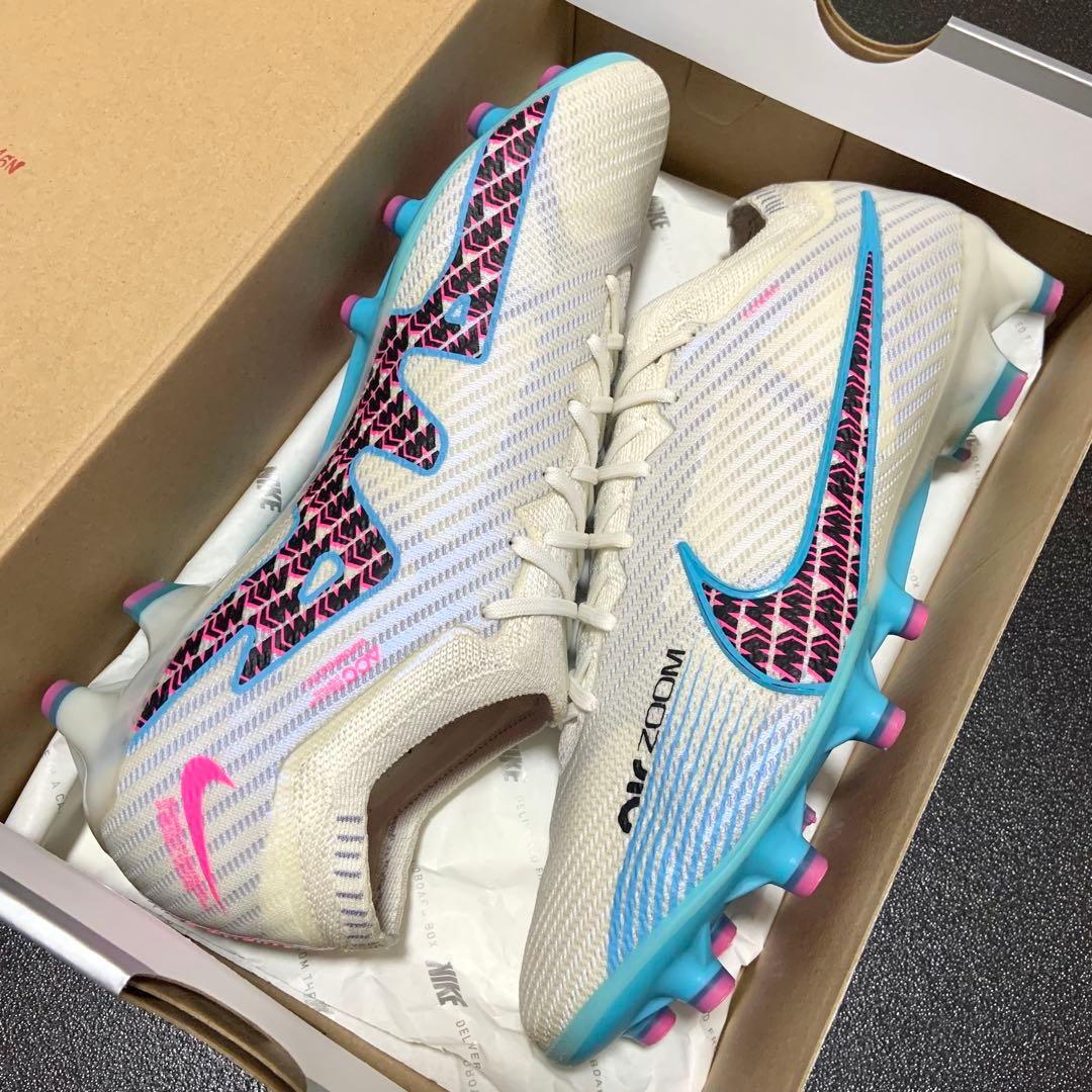 【超貴重品】ナイキ マーキュリアル ヴェイパー 15 AG-PRO