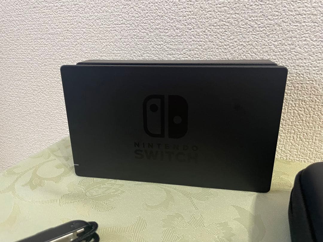 【極美品】Nintendo Switch 本体 ＋ 付属品セット 任天堂スイッチ