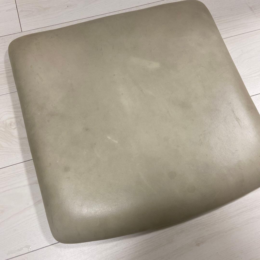 宮崎椅子製作所 革座　Pepe Arm Side