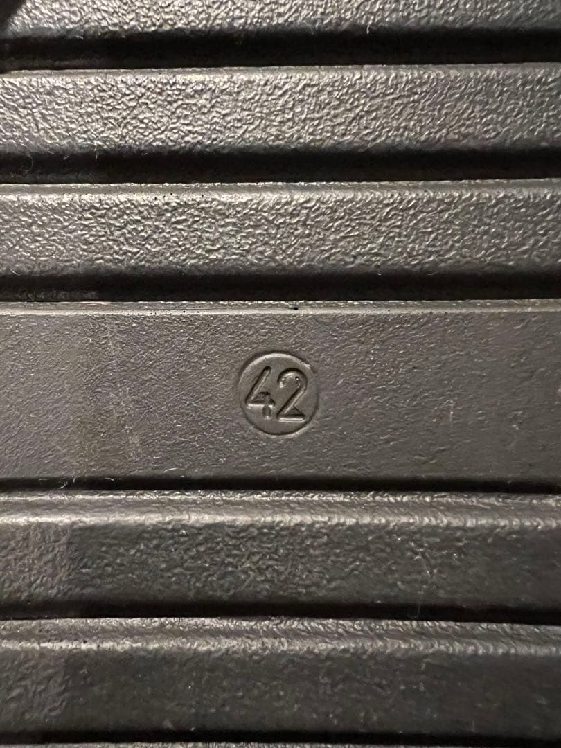 Paul Smith クロスストラップサンダル ブラック/マルチカラー