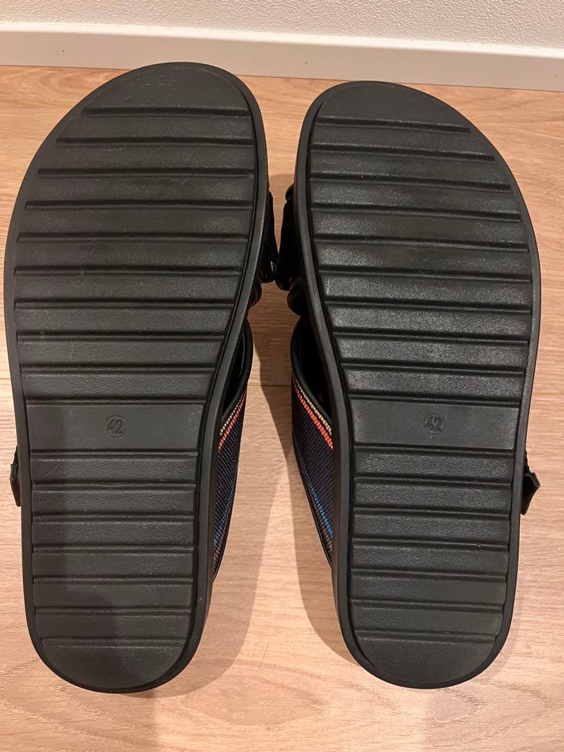 Paul Smith クロスストラップサンダル ブラック/マルチカラー