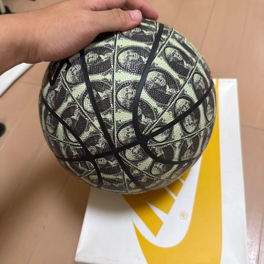 ボール Supreme Spalding Washington Basketball