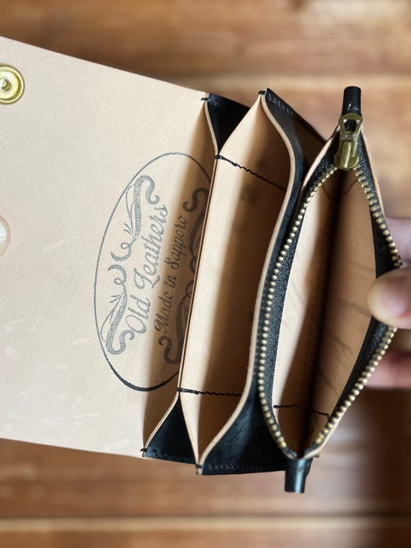 トラッカーウォレッTW-03 ショートトラッカーウォレット 新喜皮革 コードバン