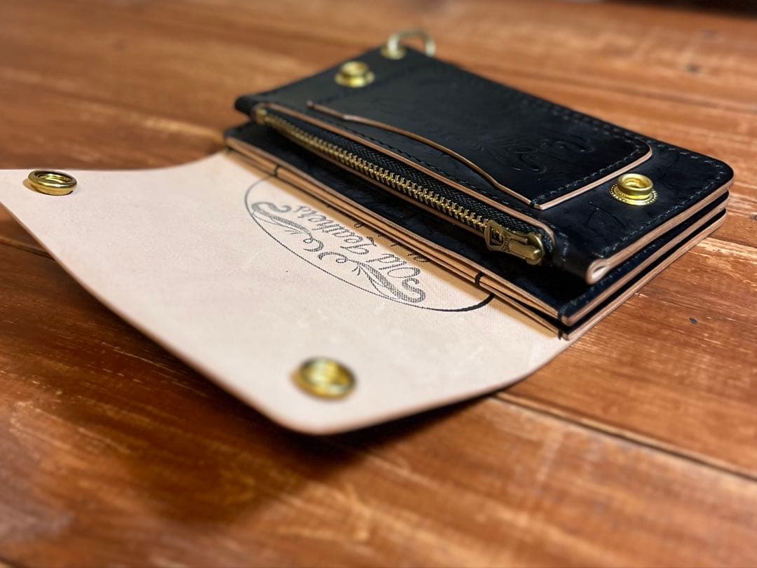 トラッカーウォレッTW-03 ショートトラッカーウォレット 新喜皮革 コードバン