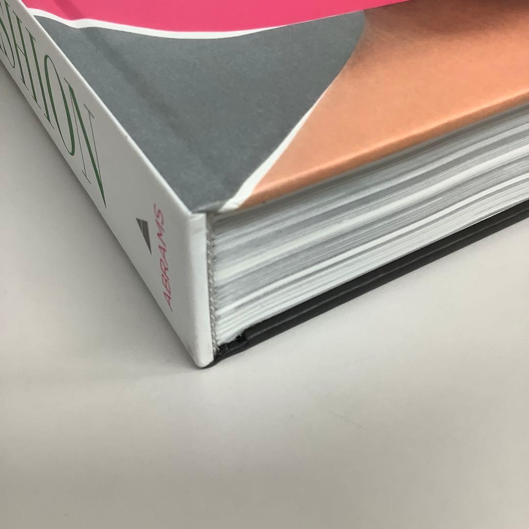 アート・デザイン・音楽 Richard Avedon Fashion 1944-2000