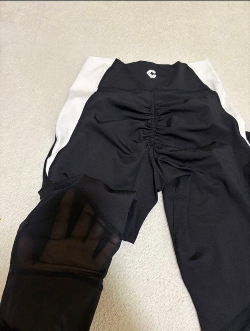 CRONOS ブラック ホワイト レギンス 新品未使用品