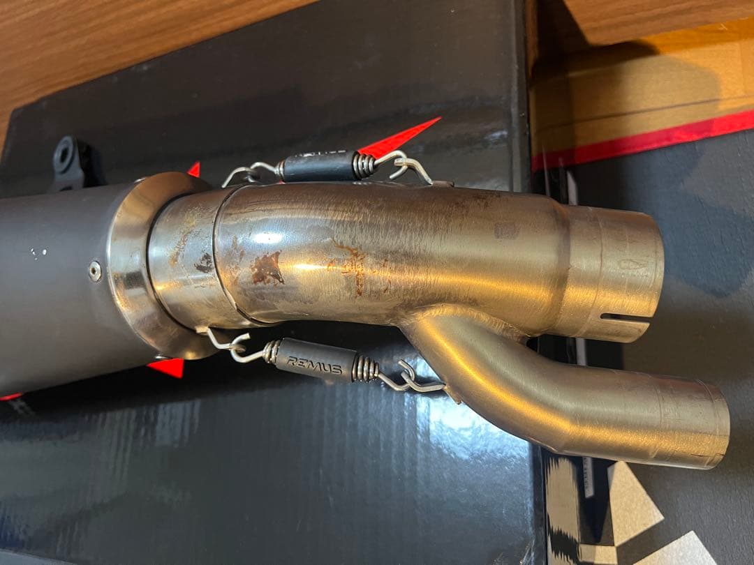 s1000rr REMUSマフラー