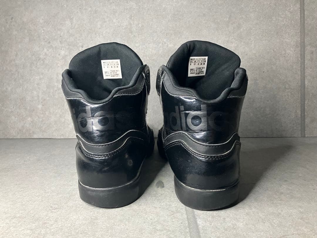 アディダス adidas ハイカット　ビッグタン　ブラックレザー　オールブラック