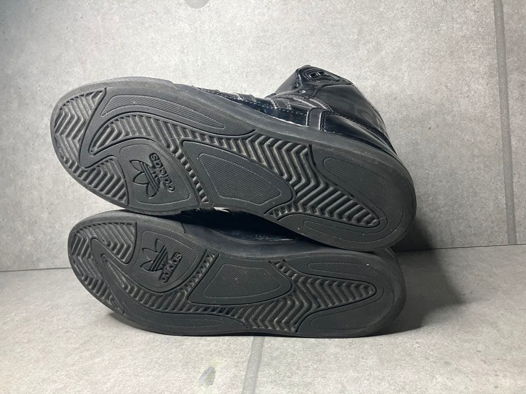 アディダス adidas ハイカット　ビッグタン　ブラックレザー　オールブラック