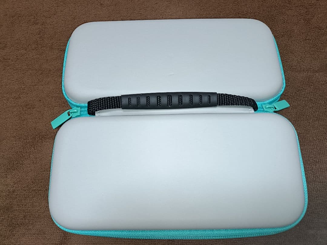 ニンテンドー　スイッチ　ライト イエロー 本体　他