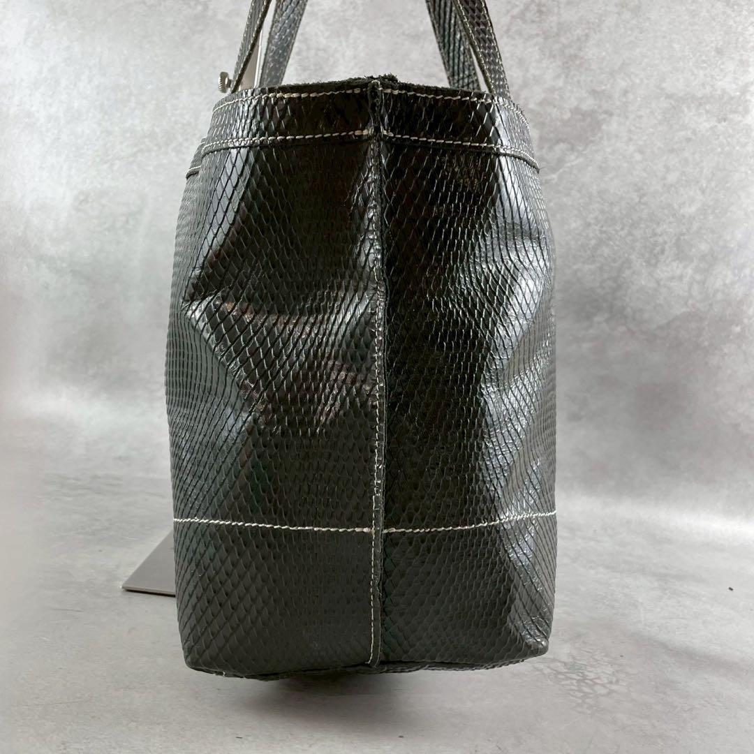 りえ太様　ヴィヴィアンウエストウッド　トートバッグ　レザー　エキゾチック　オーブ