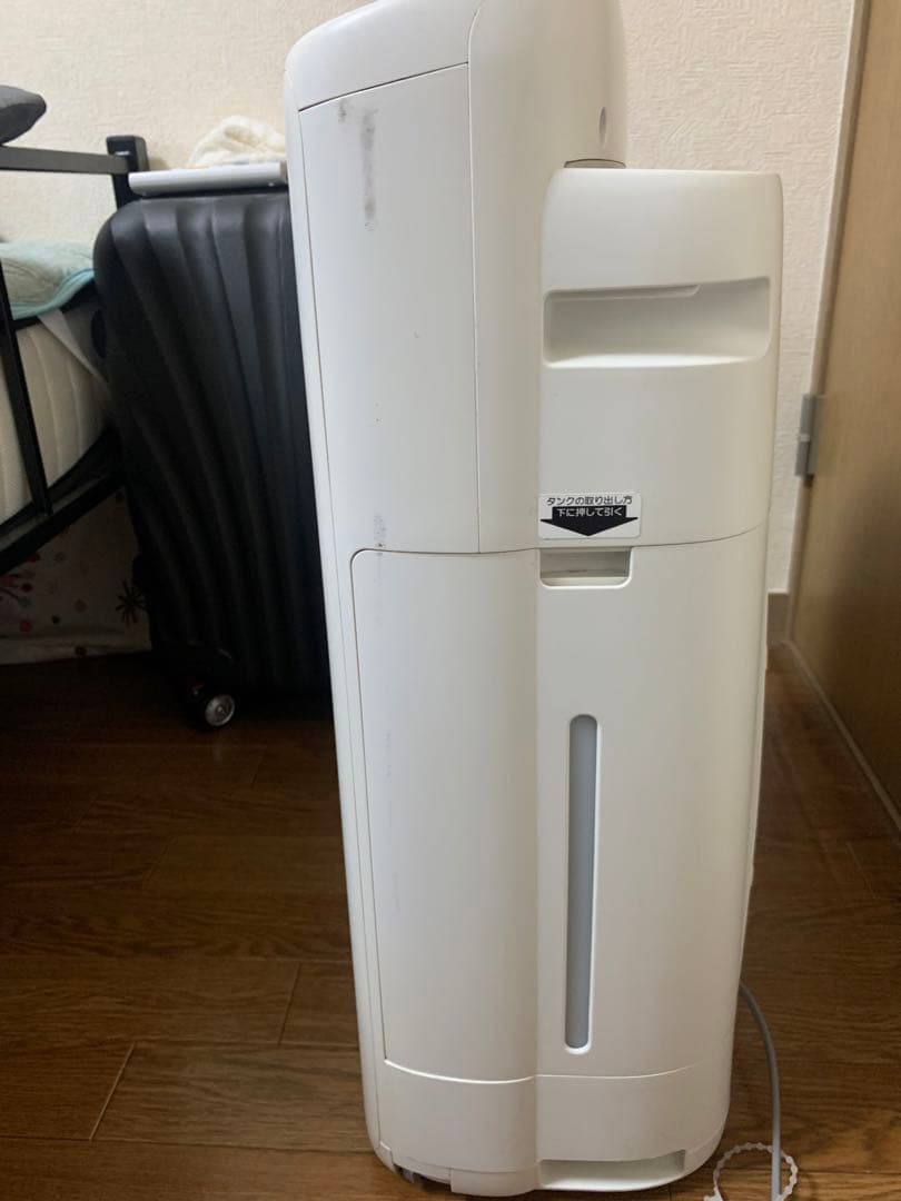 SHARP 加湿空気清浄機 KI-RS50-W（2023年製）