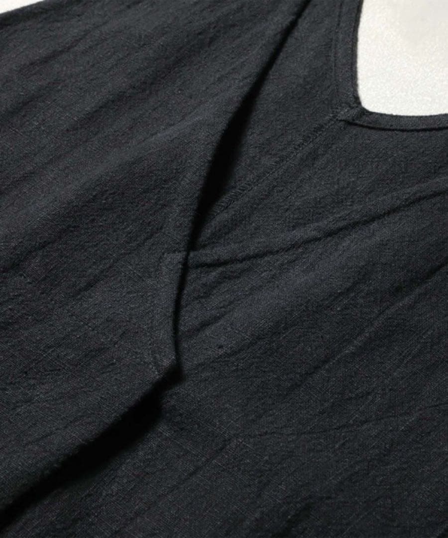 soulberry 新品　すっきり映えちゃう黒いワンピース