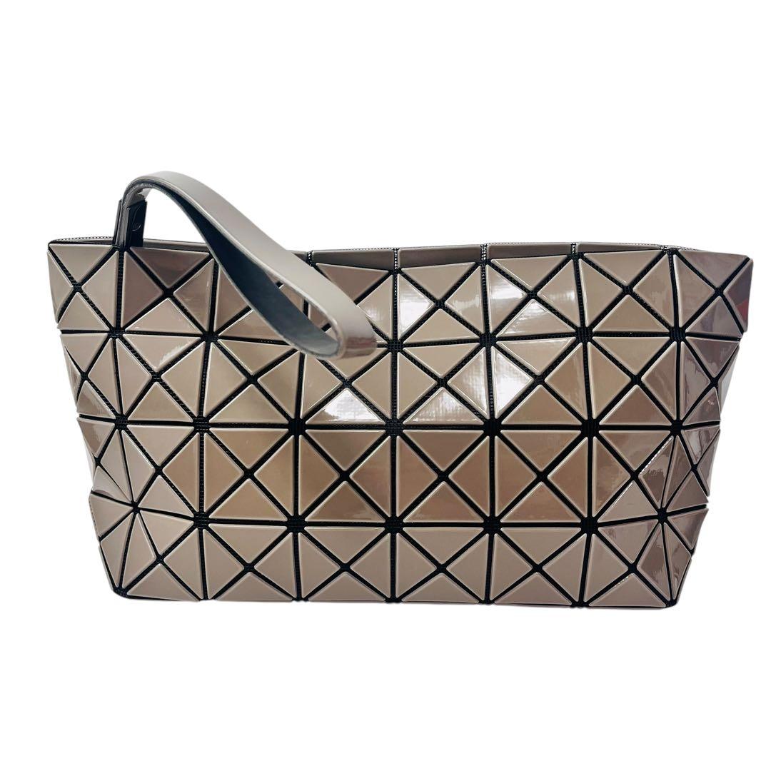 極美品✨ BAOBAO ISSEY MIYAKE イッセイミヤケ クラッチバッグ