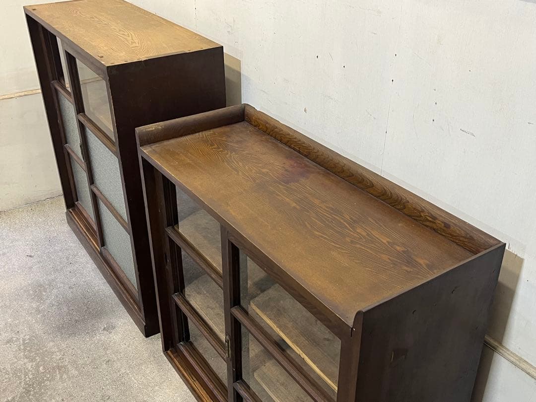 銀*B様 レトロ 木製ガラス戸棚 食器棚 収納 水屋箪笥 キャビネット 本棚