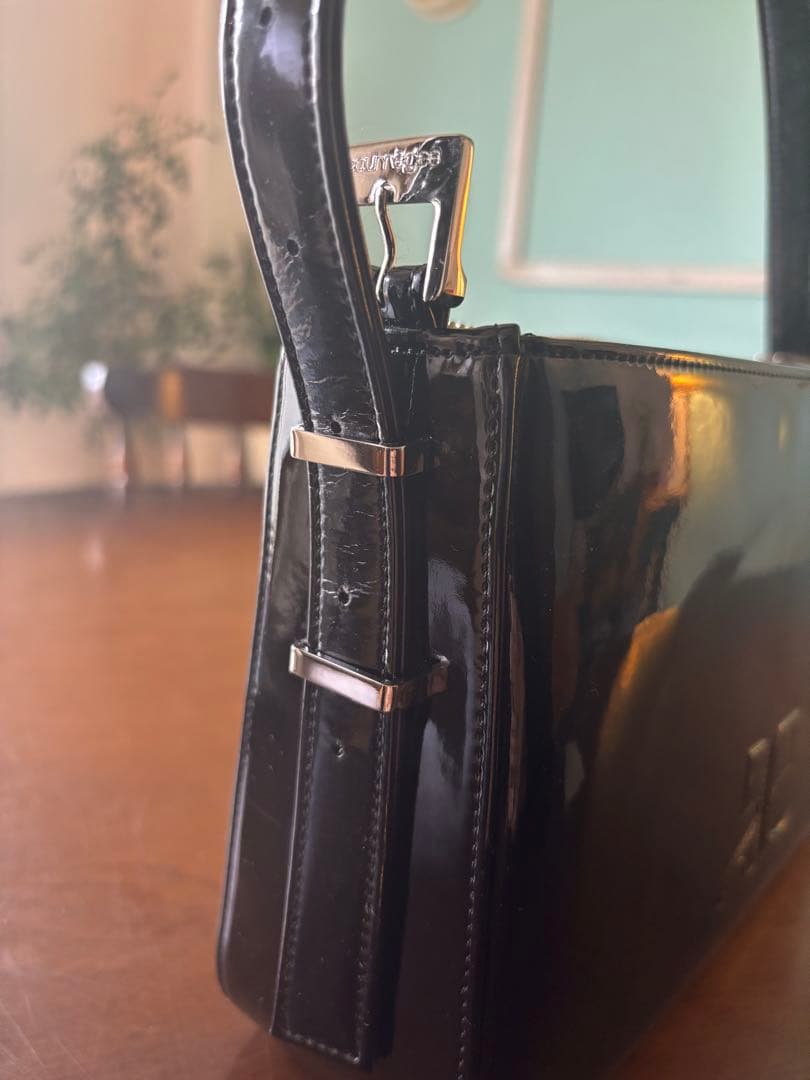 Courreges ブラックショルダーバッグ