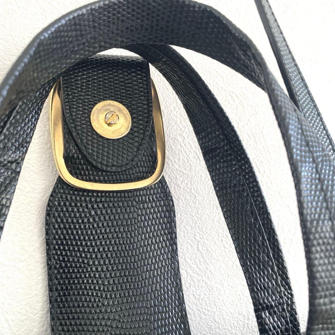 極美品✨サルヴァトーレフェラガモ　ヴァラリボン　2WAY ハンドショルダー　くろ