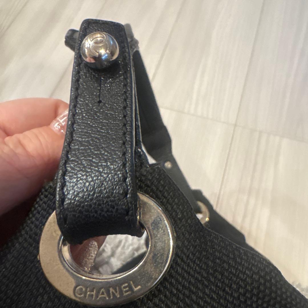 格安正規品新宿伊勢丹購入CHANEL パリビアリッツ　ハンドバッグ　黒