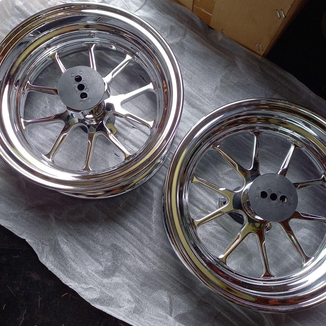 綺麗クローム仕上げ 5スポークホイール 10インチ