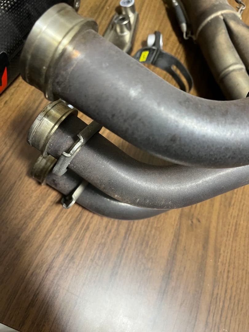 アクラポビッチ レーシングライン カーボン ヤマハ XSR900 (16-20)