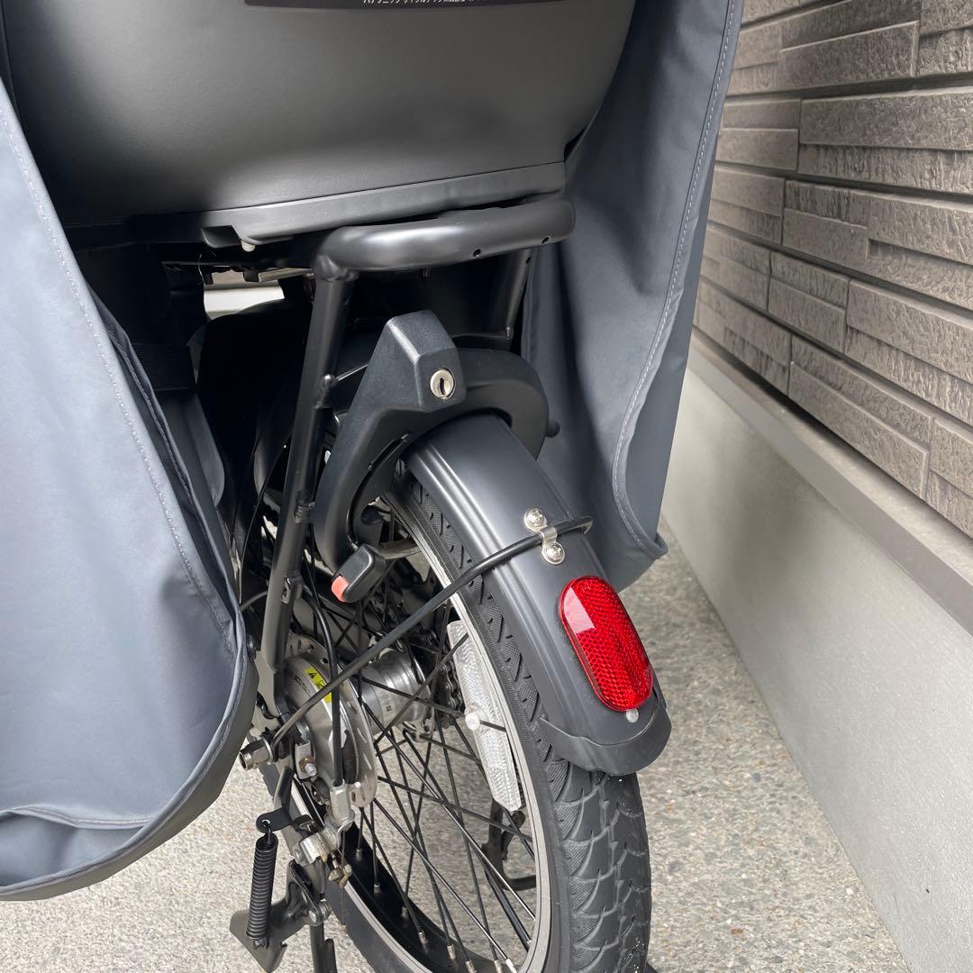 ギュット・クルームR・DX 2025年1月購入　チャイルドシート付　※引取り限定