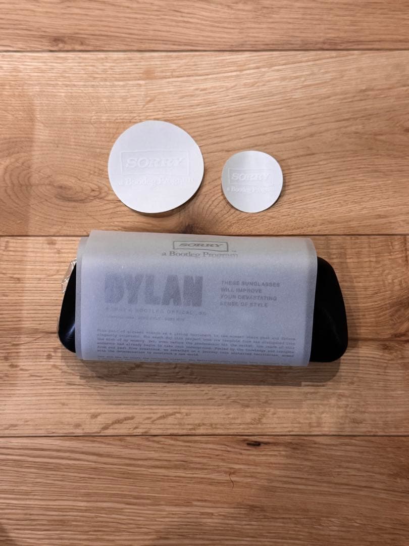 小物 SORRY A BOOTLEG PROGRAM DYLAN L