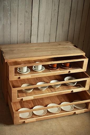 前面ガラスの引き出し3段　食器棚　収納棚　キャビネット　シャツケース　古家具