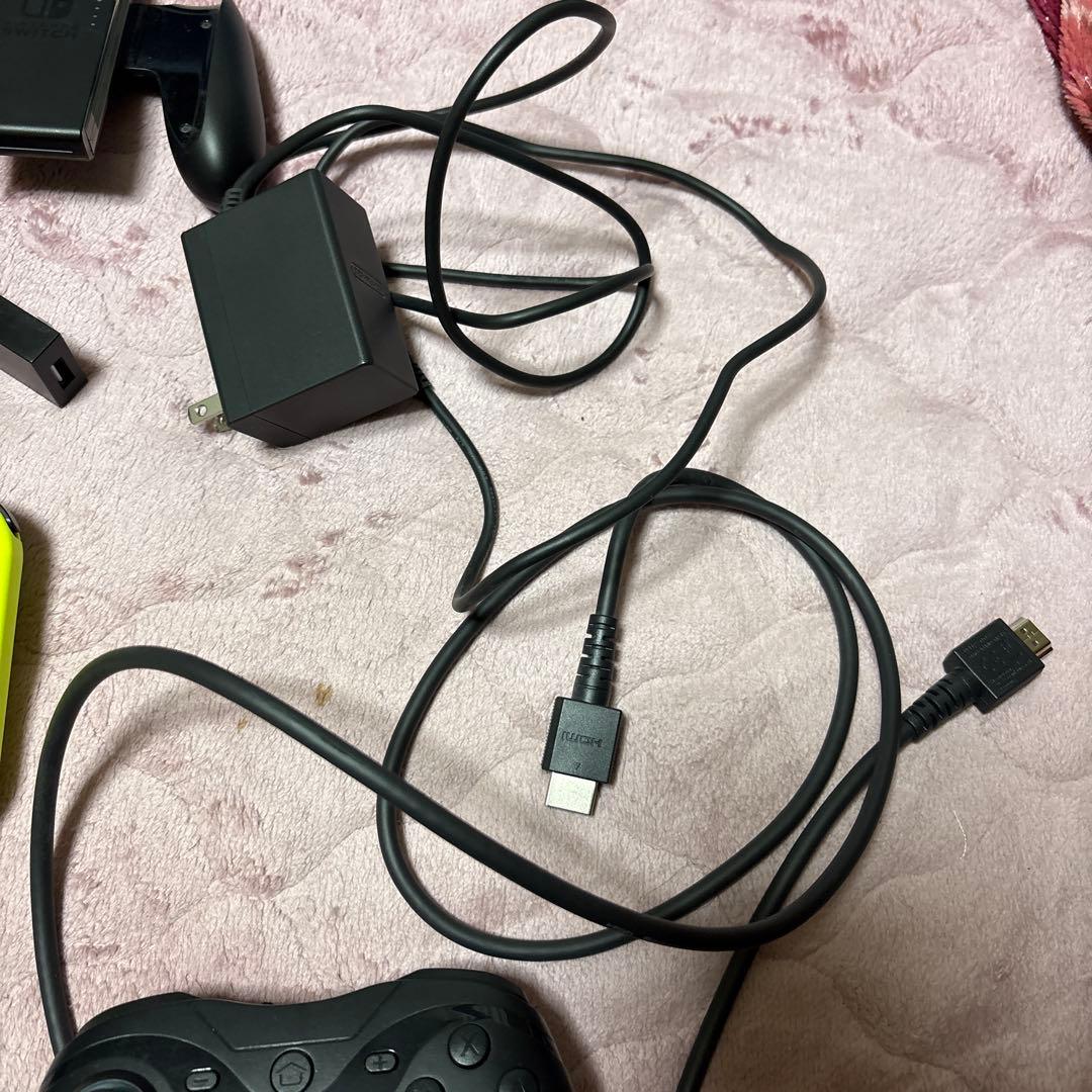 Nintendo Switch 本体 + 4コントローラー