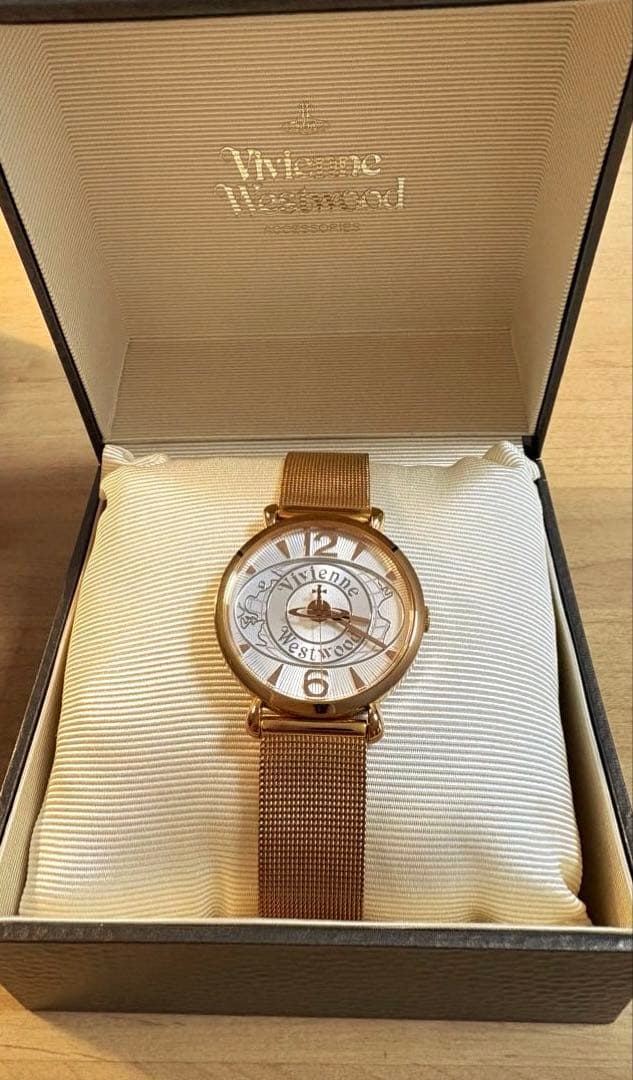 ヴィヴィアンウエストウッド VW-7765 ゴールド 腕時計 ワールドオーブ