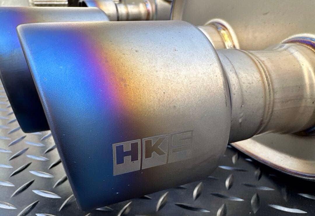 HKS スーパーターボマフラーTi WRX STI（①：左メインマフラー）