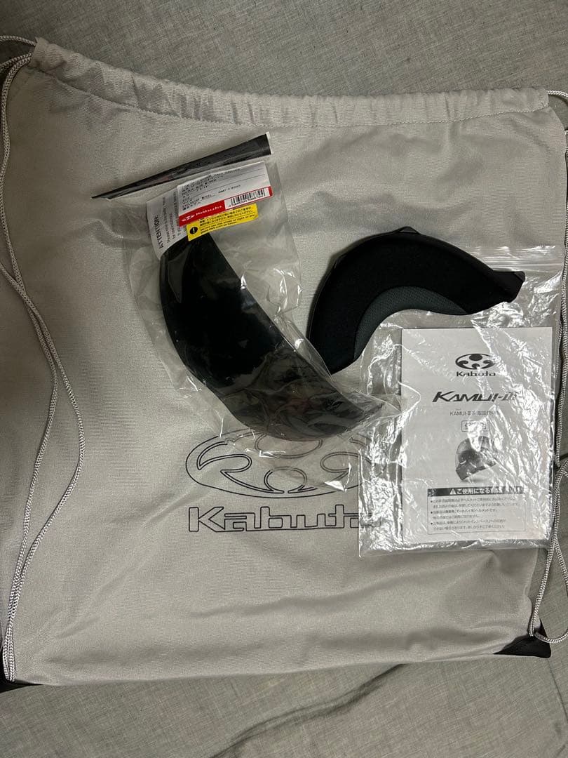 OGKカブトKAMUI-Ⅲ Mサイズ SENAカメラ付きインカムセット