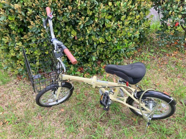 【32】新品同様 CAPTAIN STAG折りたたみ16インチ 外装6段