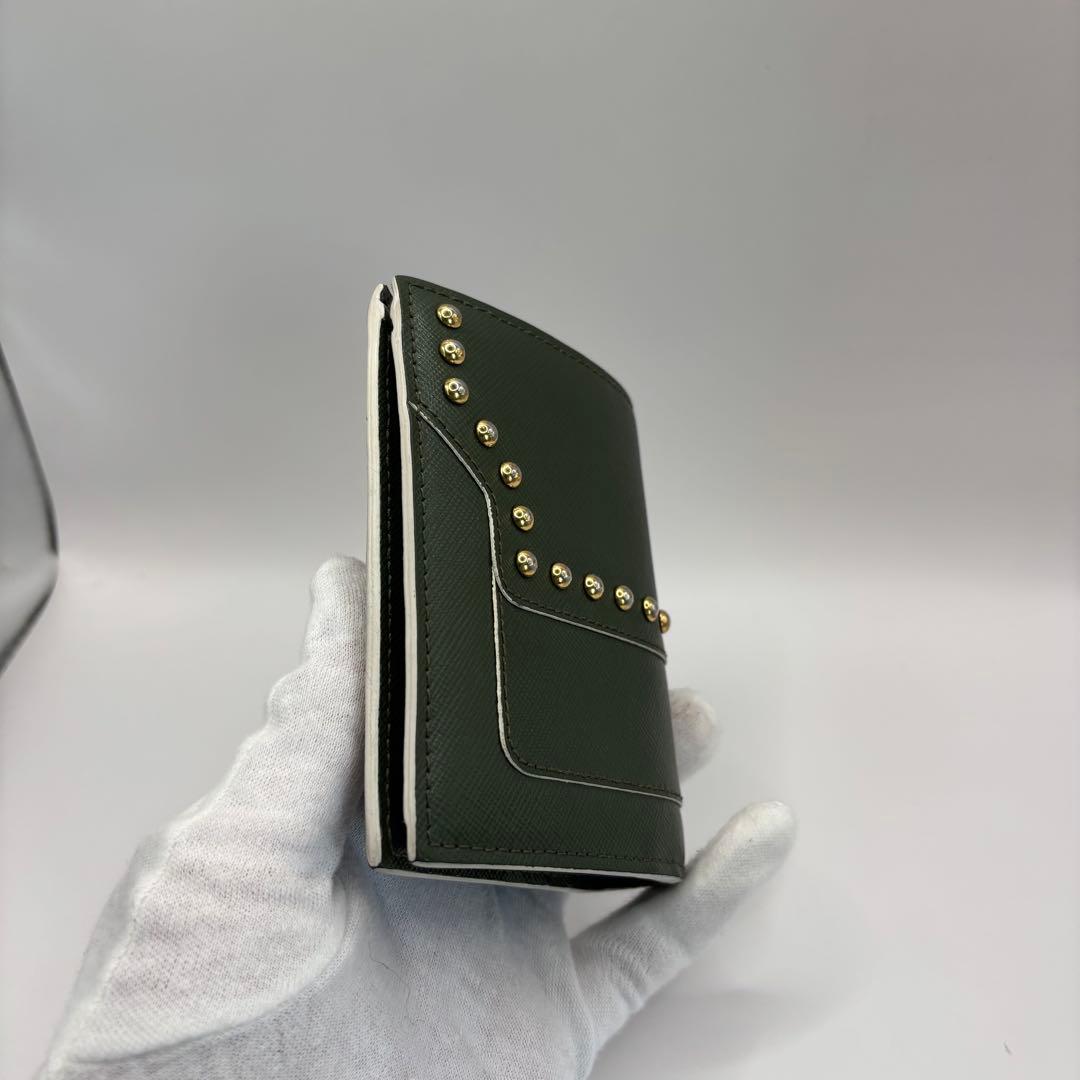 MARNI 二つ折り財布　スタッズ　グリーン　コンパクトウォレット　財布　緑